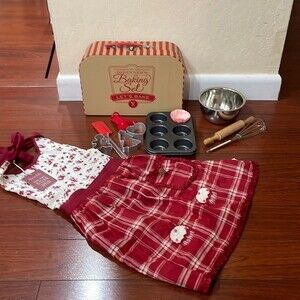 NEW! Beginner's Baking Set With Sur La Table Apron In A Cute Box!